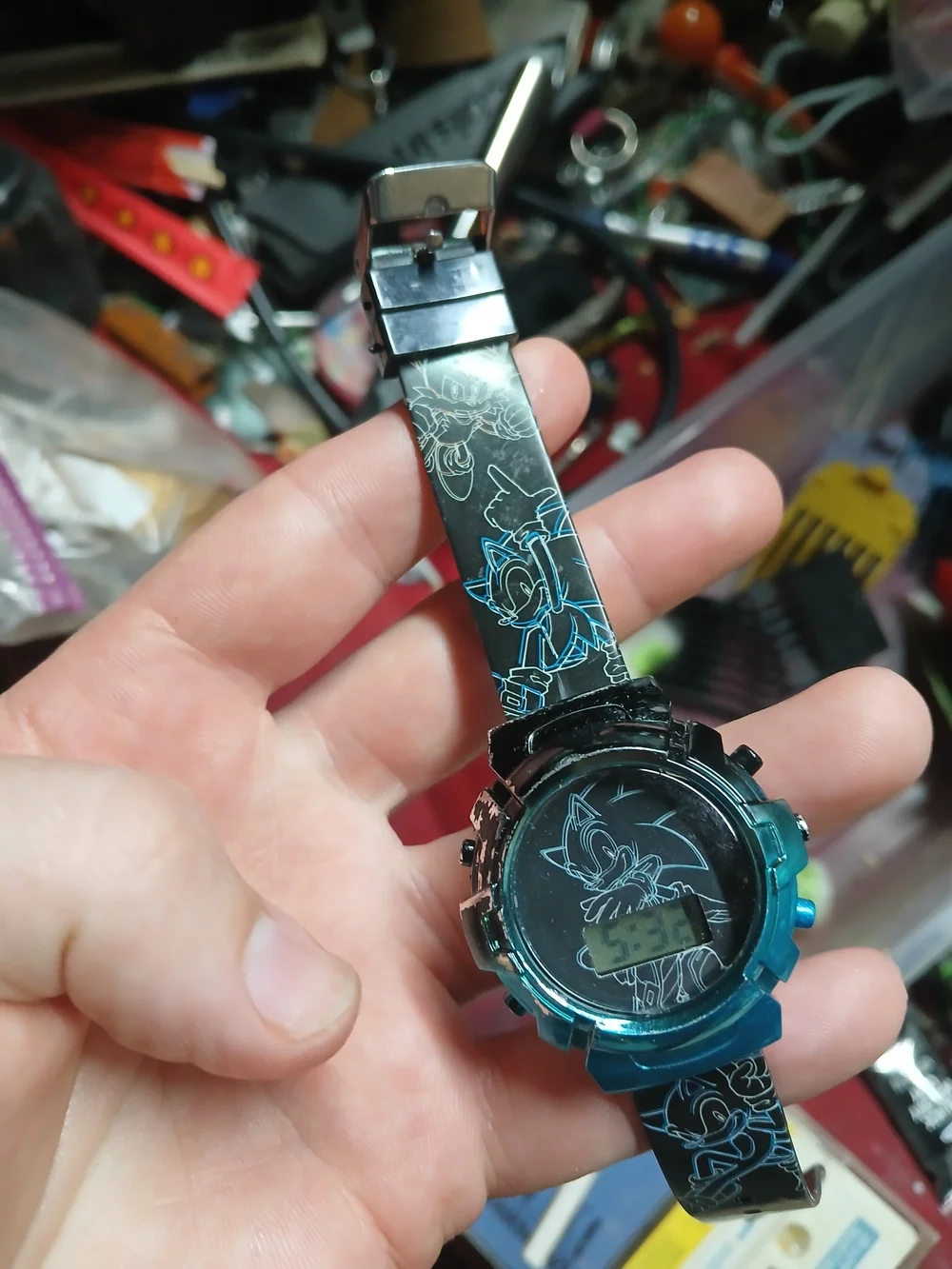 Sega Sonic the Hedgehog boys' digital LCD watch, likely model SNC4182TG